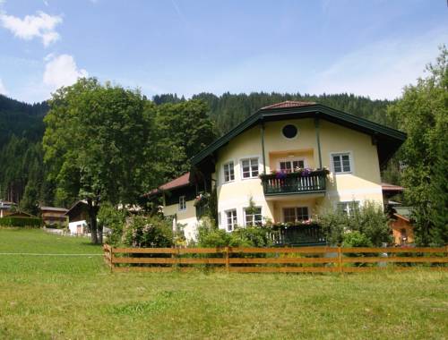 Flachau Österreich buchung hotel promo code booking.com