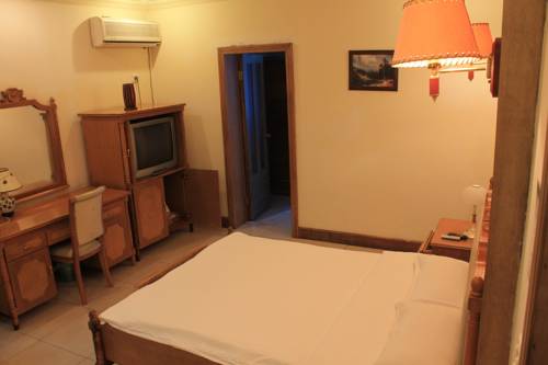 Ya'an China buchung hotel promo code booking.com