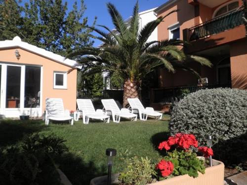Vodice Kroatien buchung hotel promo code booking.com