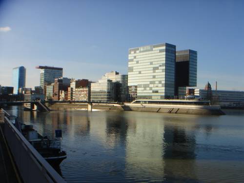 Düsseldorf Deutschland buchung hotel promo code booking.com