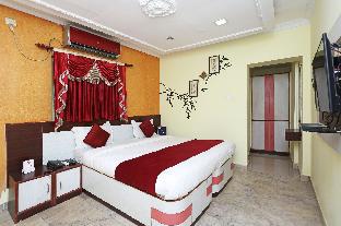 Bhubaneswar India Book Hotel